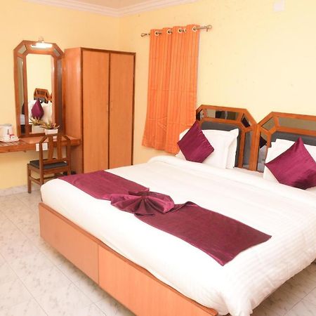 Hotel Vijaya Residency Anakapalle Ngoại thất bức ảnh