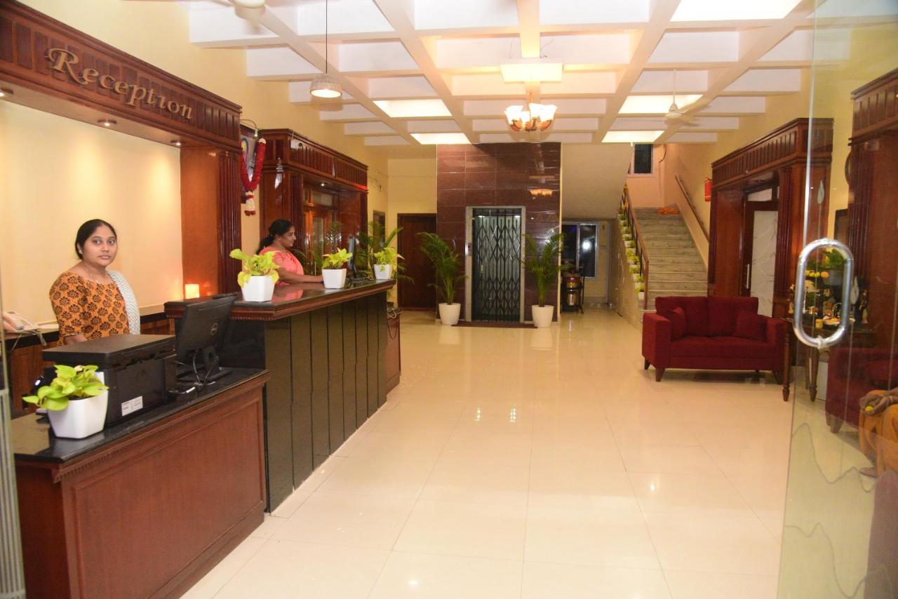 Hotel Vijaya Residency Anakapalle Ngoại thất bức ảnh