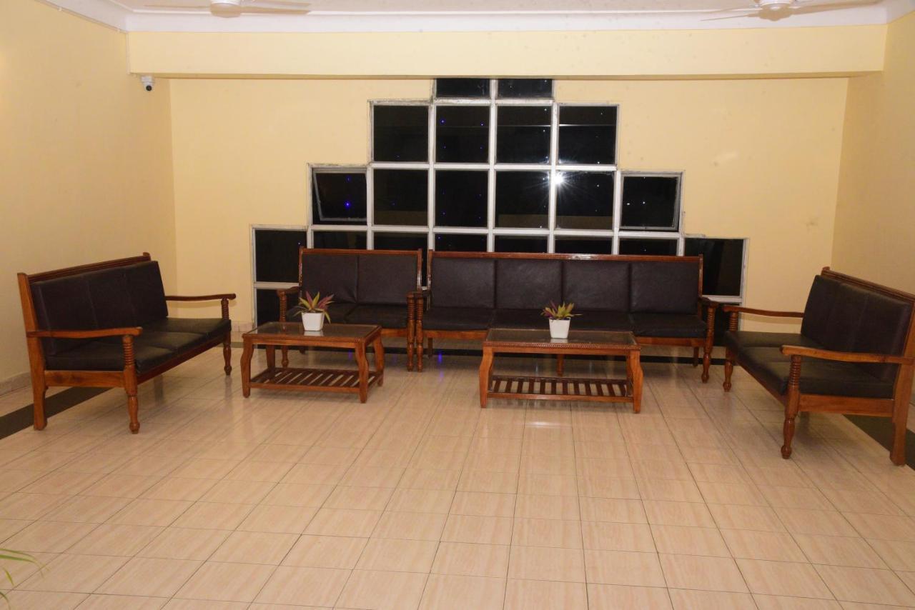 Hotel Vijaya Residency Anakapalle Ngoại thất bức ảnh